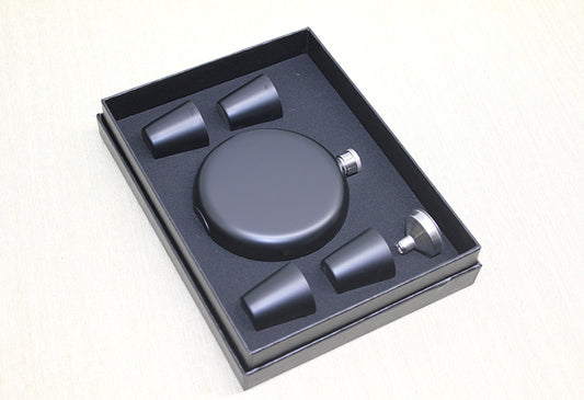 4 Shot Bardaklı Matara Seti Yuvarlak Siyah