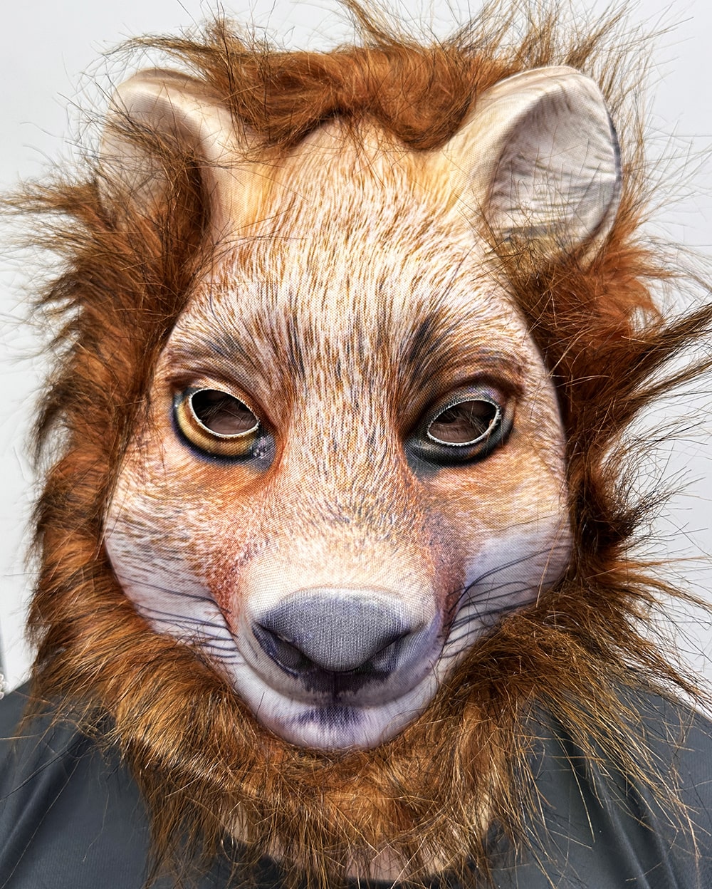 Kahverengi Saçlı Kurt Maskesi Mega Peluş 17 No