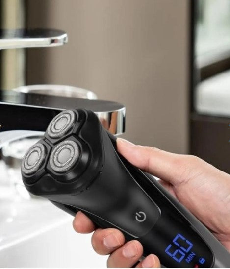 3 Başlıklı Şarjlı Erkek Traş Makinesi