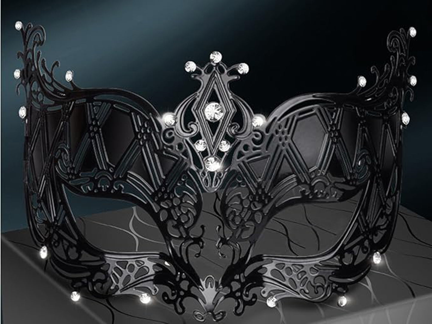 Kristal Gümüş Taşlı Siyah Lazer Kesim Metal Lüks Maske